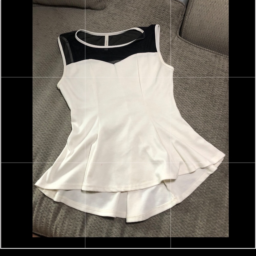 FLATTERING dressy top!